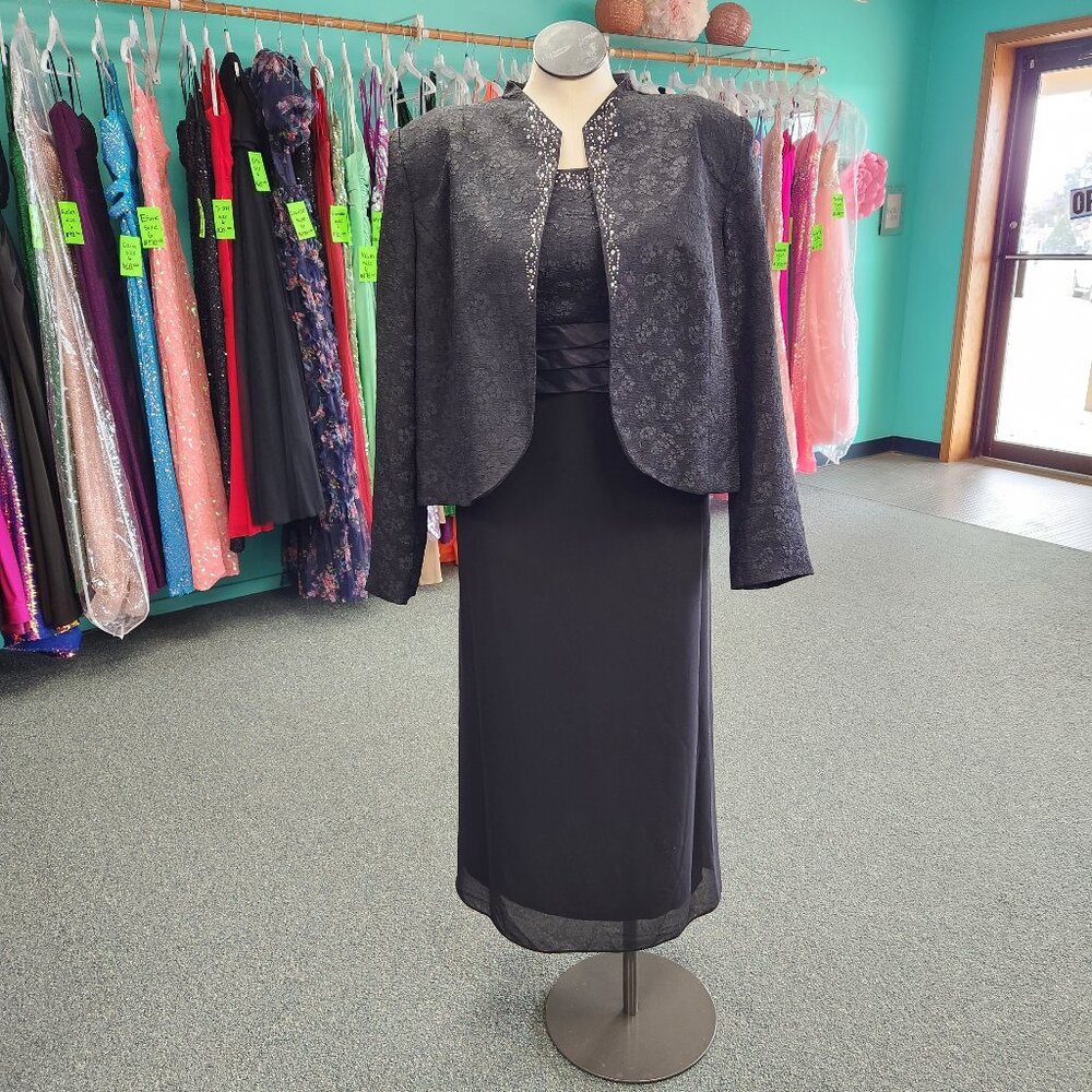 Misty Lane 13499 Sizes 8 & 26 Black T-Length Mothers Dress Formal Gown